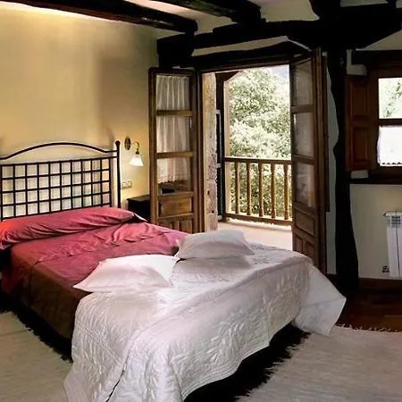 Country house La Casa De Arcas