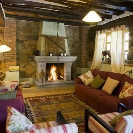 La Casa De Arcas * Vada